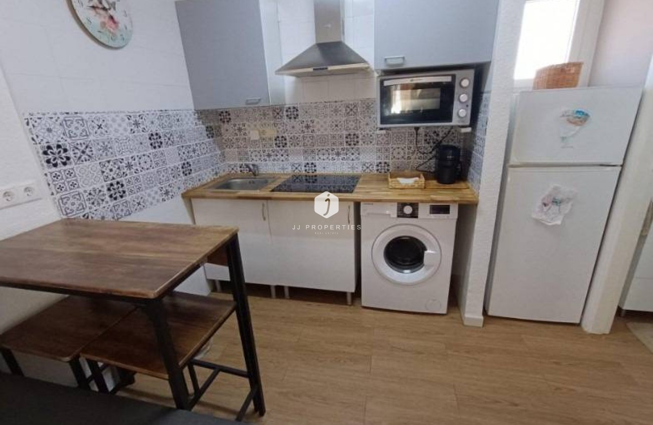 D'occasion - Appartement -
Torrevieja - Los Balcones