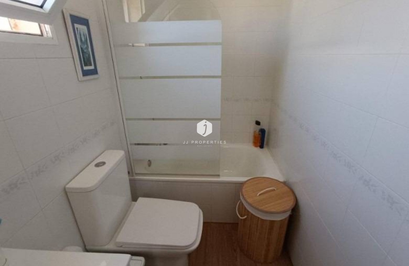 D'occasion - Appartement -
Torrevieja - Los Balcones