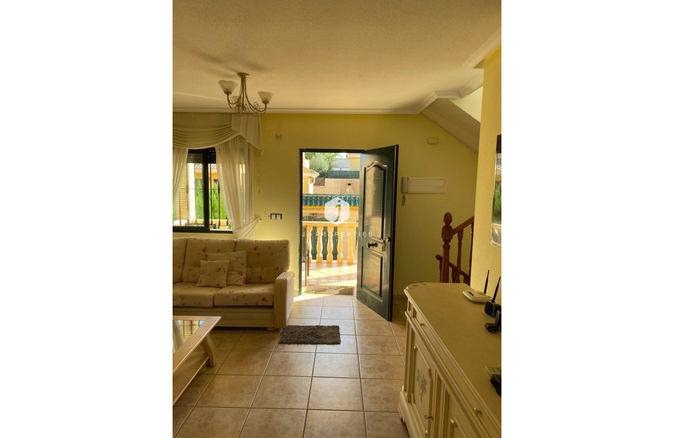 Resale - Villa -
Orihuela Costa - Villamartín-las Filipinas