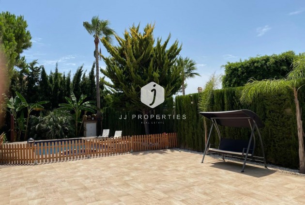 Resale - Villa -
Benijofar - Ciudad Quesada