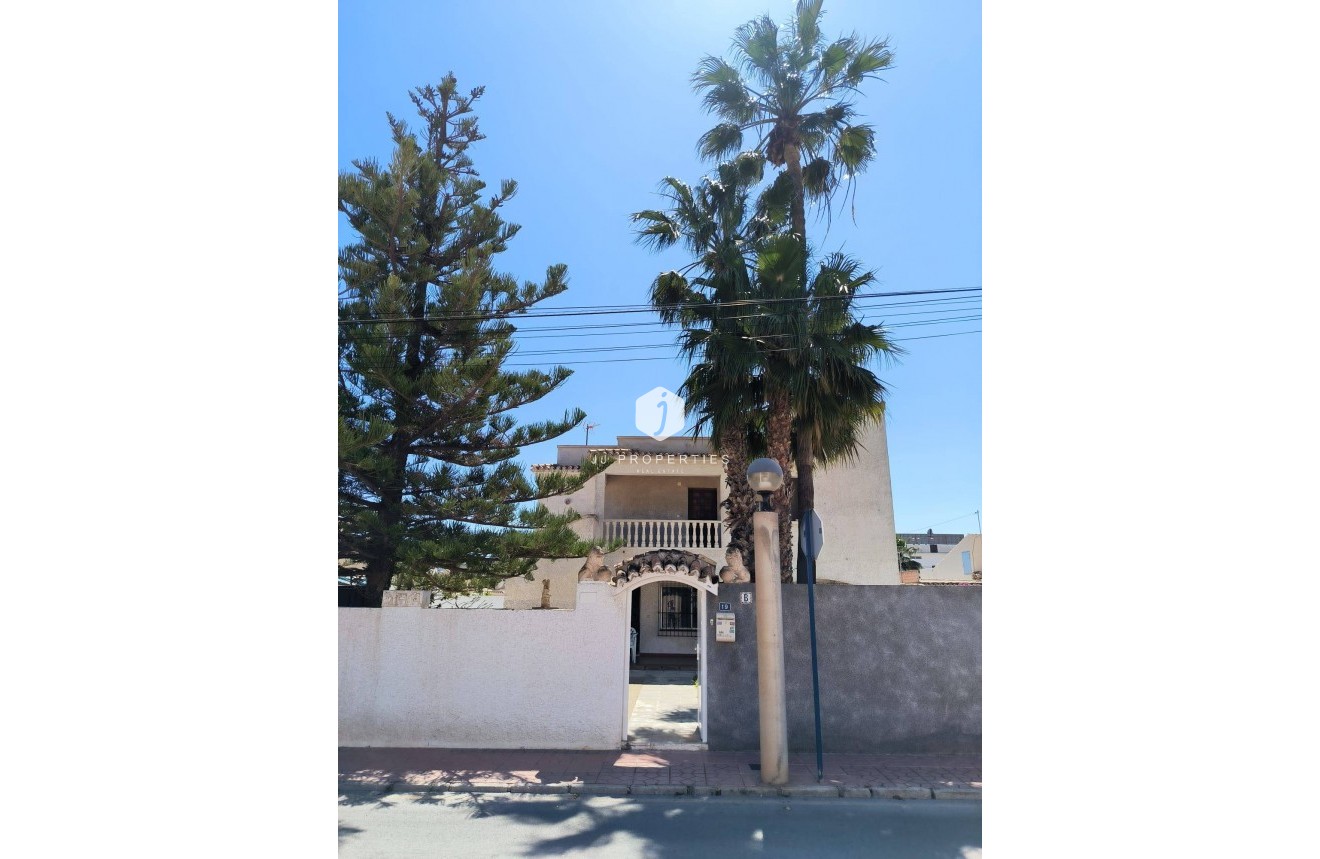 D'occasion - Chalet -
Orihuela Costa - Cabo Roig