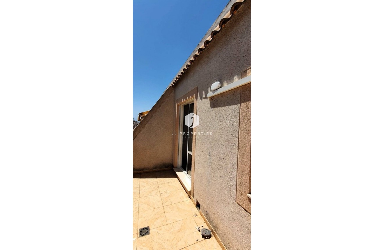 Resale - Penthouse -
Torrevieja - Playa de los Locos