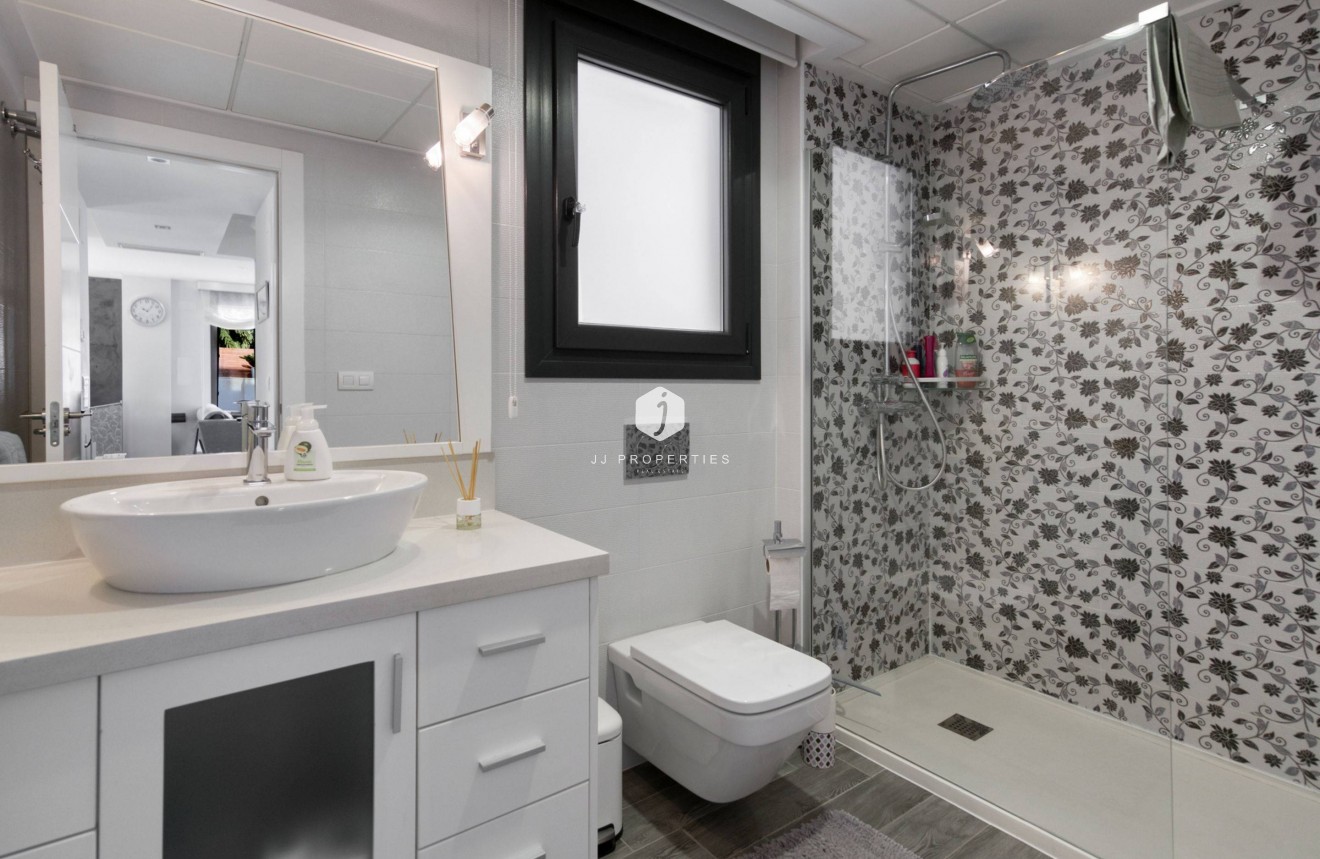 D'occasion - Villa -
Torrevieja - Aguas Nuevas 2