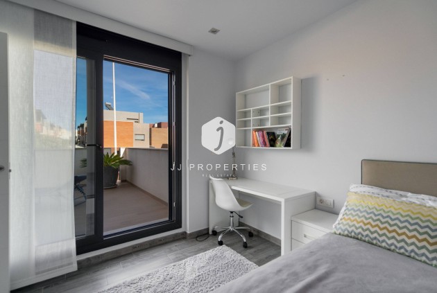 D'occasion - Villa -
Torrevieja - Aguas Nuevas 2