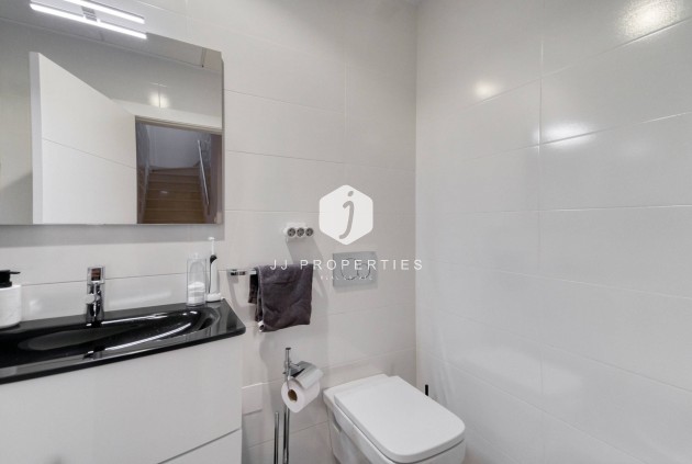 D'occasion - Villa -
Torrevieja - Aguas Nuevas 2