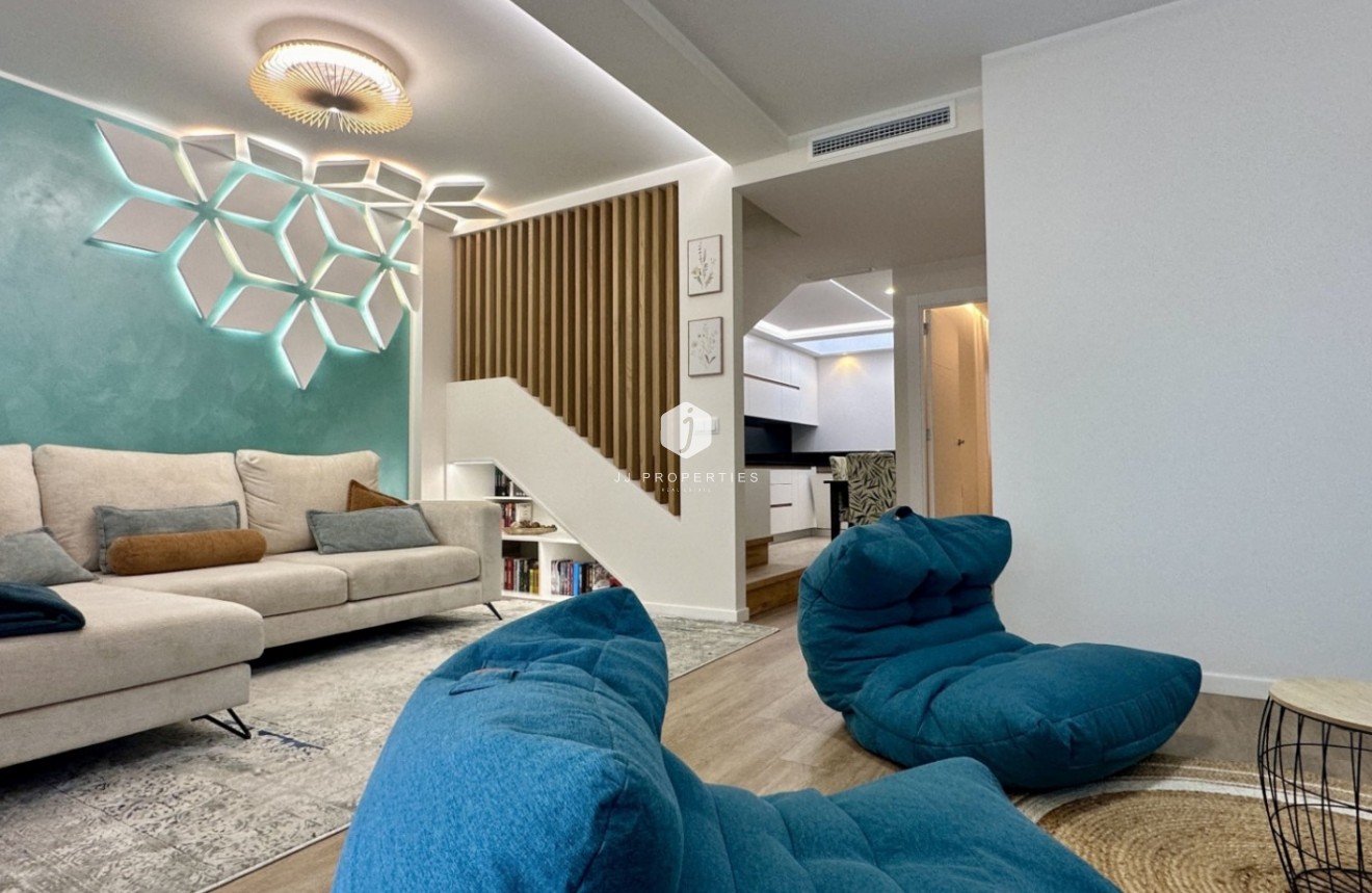 D'occasion - Chalet -
Orihuela Costa - Costa Blanca