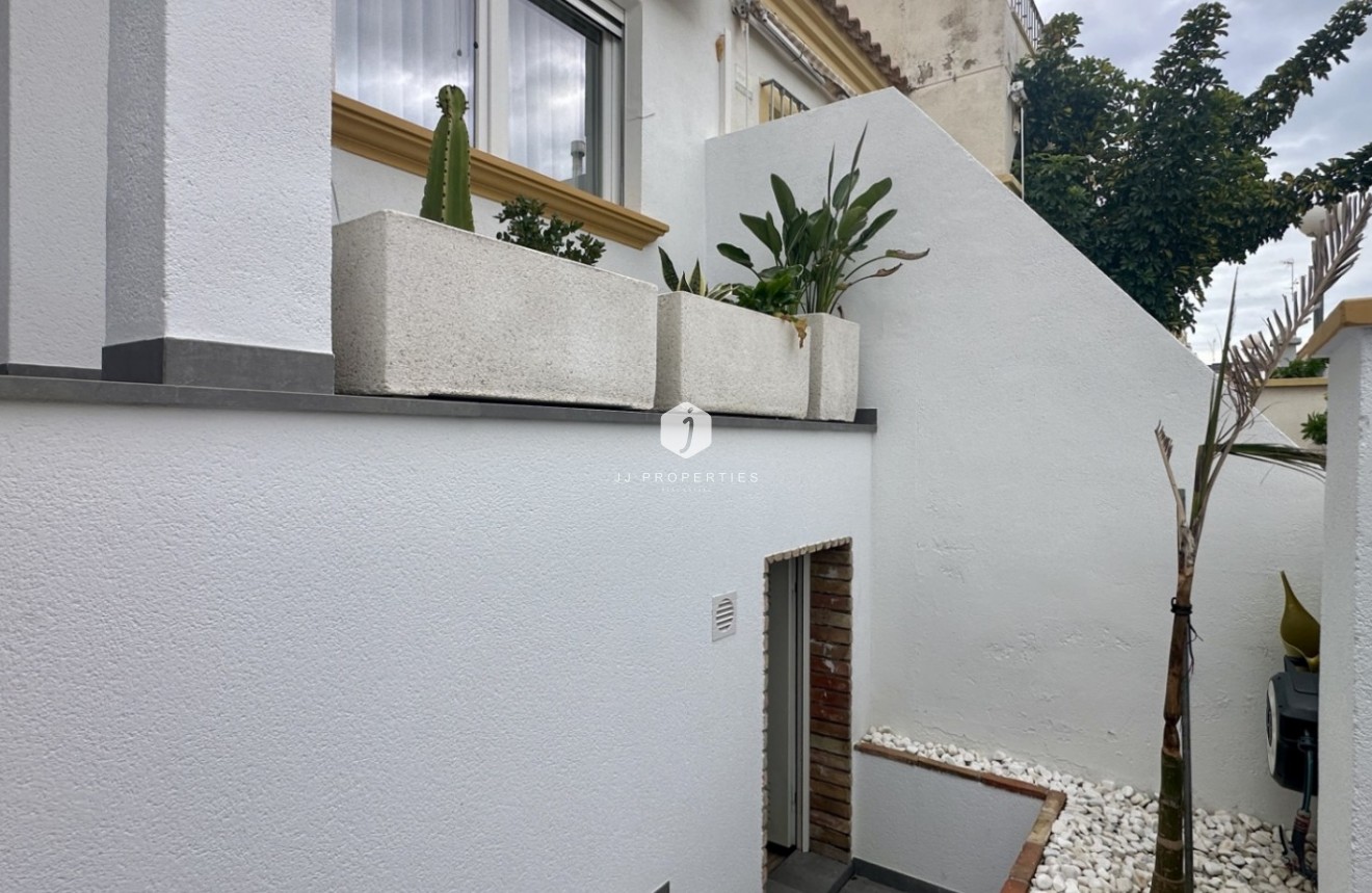 D'occasion - Chalet -
Orihuela Costa - Costa Blanca