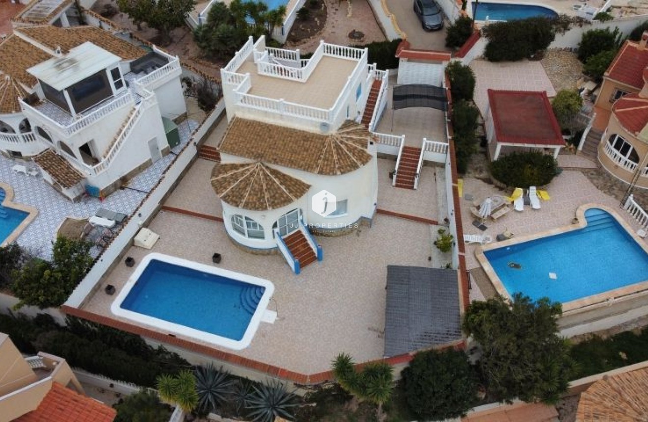 Resale - Villa -
Rojales - Inland