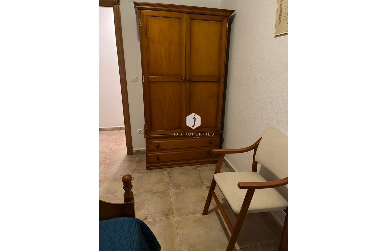 Resale - Apartment / flat -
Almoradí - Centro Urbano 2