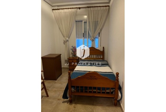 Resale - Apartment / flat -
Almoradí - Centro Urbano 2