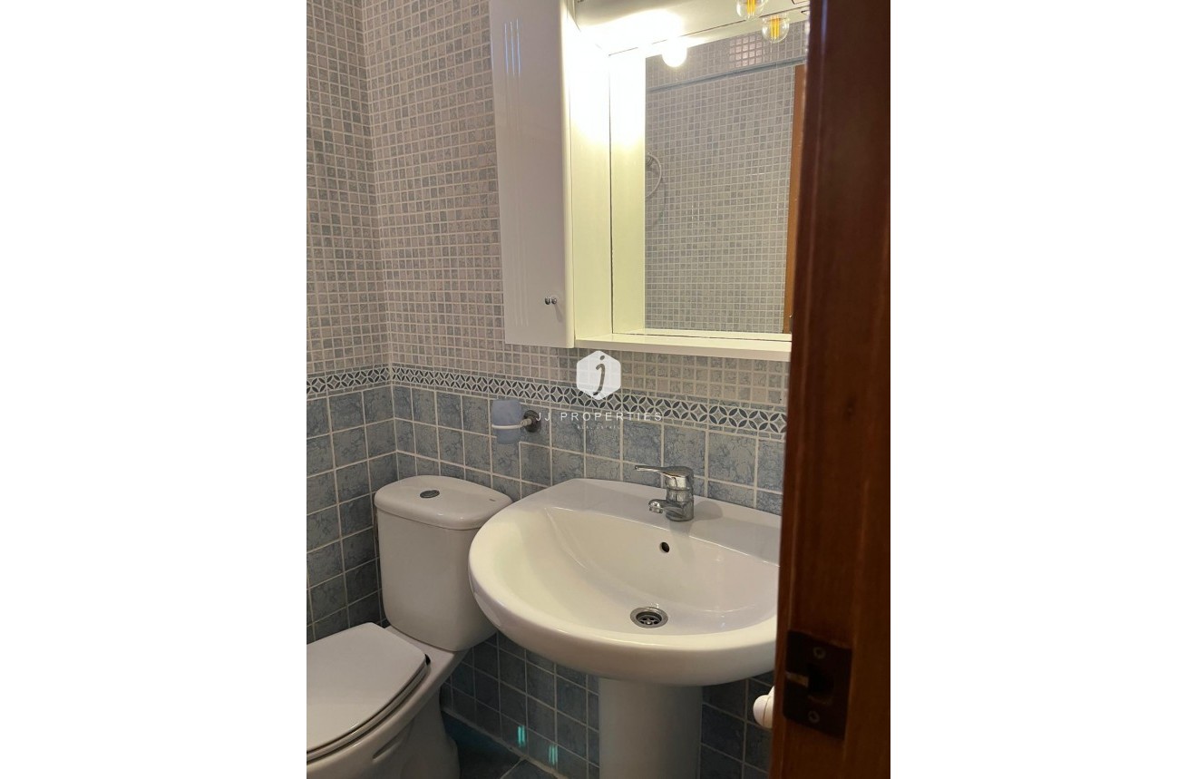 Resale - Apartment / flat -
Almoradí - Centro Urbano 2