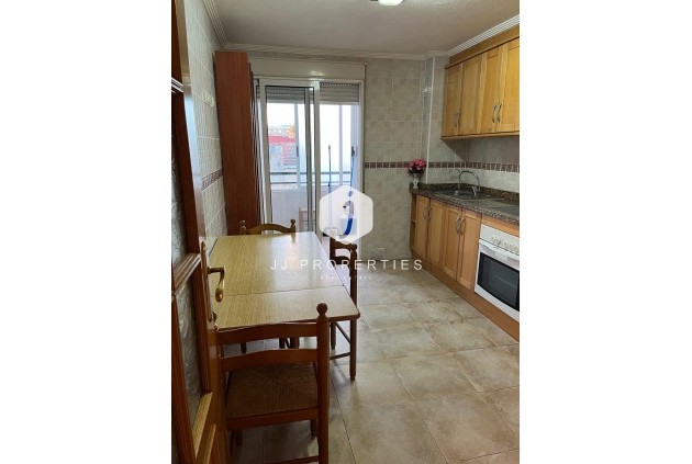 Resale - Apartment / flat -
Almoradí - Centro Urbano 2