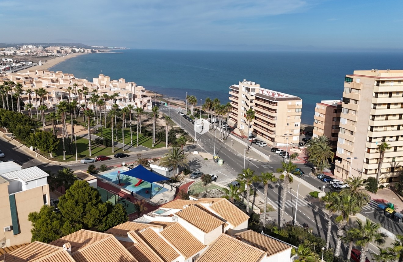 Resale - Duplex -
La Mata - Costa Blanca