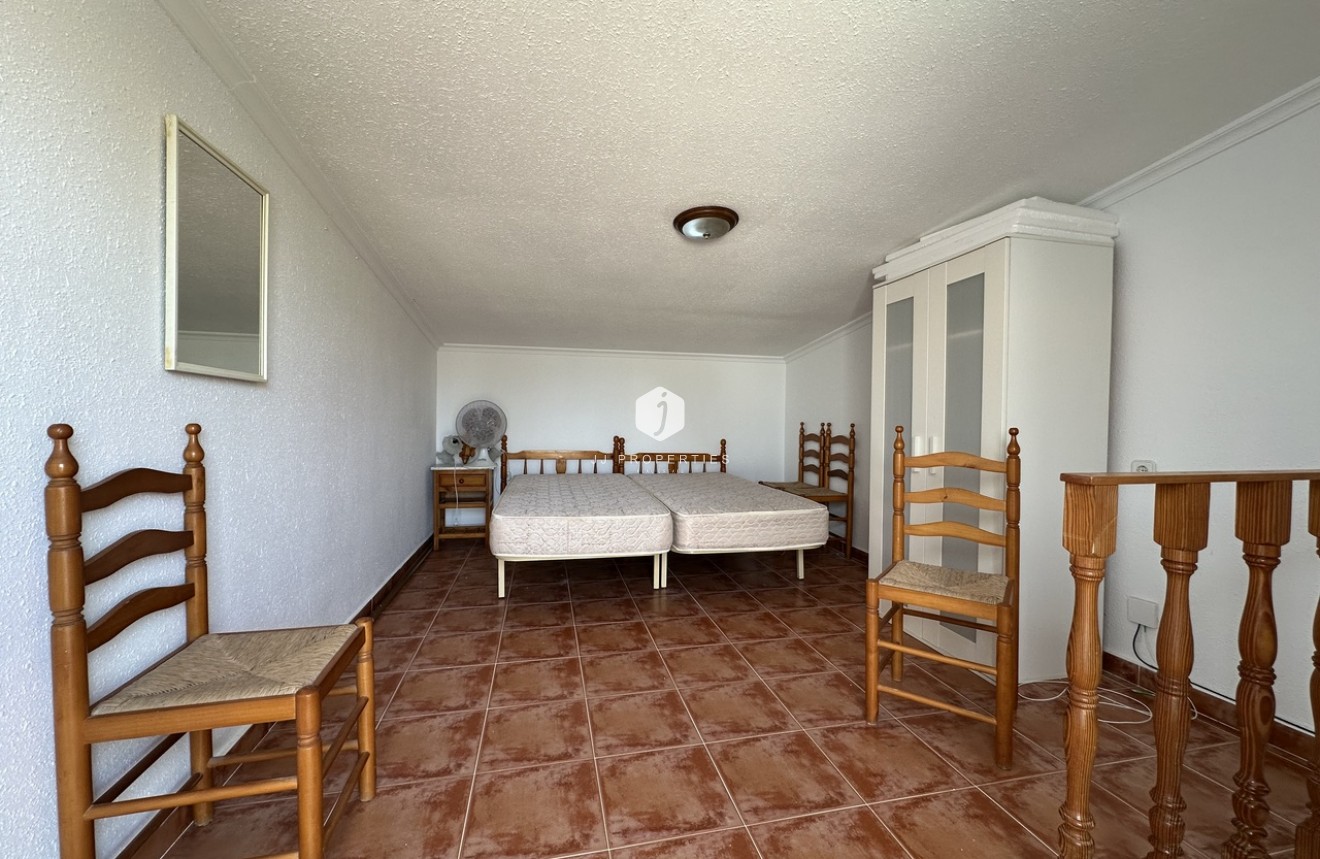 Resale - Duplex -
La Mata - Costa Blanca