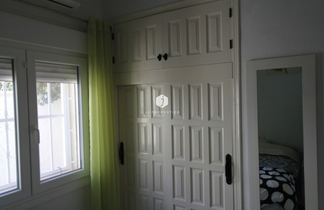 D'occasion - Villa -
Ciudad Quesada - Costa Blanca