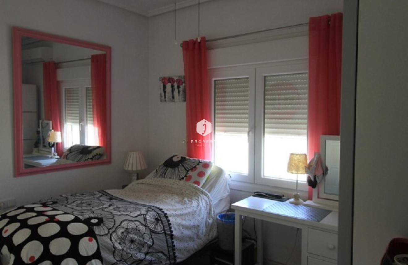 D'occasion - Villa -
Ciudad Quesada - Costa Blanca