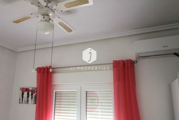 D'occasion - Villa -
Ciudad Quesada - Costa Blanca