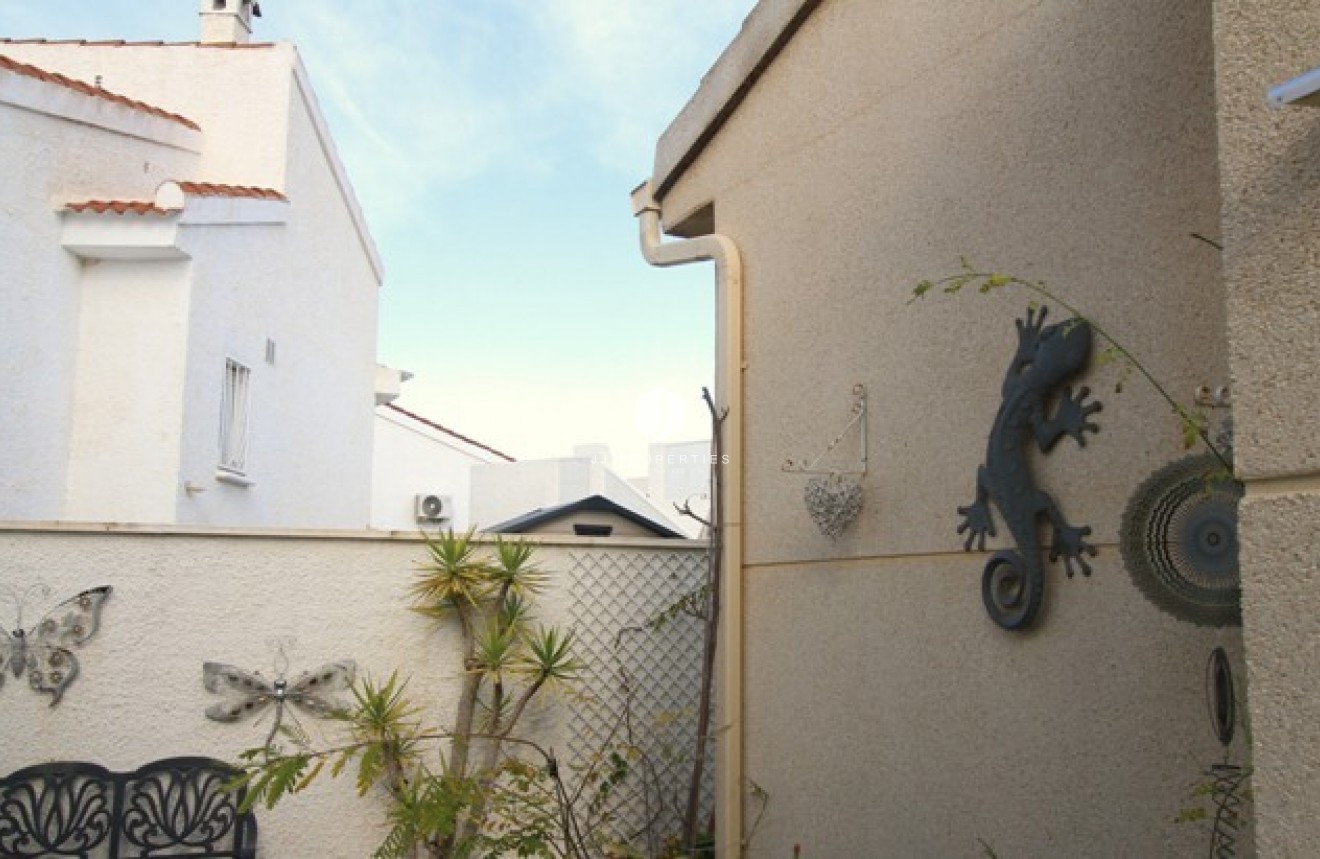 D'occasion - Villa -
Ciudad Quesada - Costa Blanca