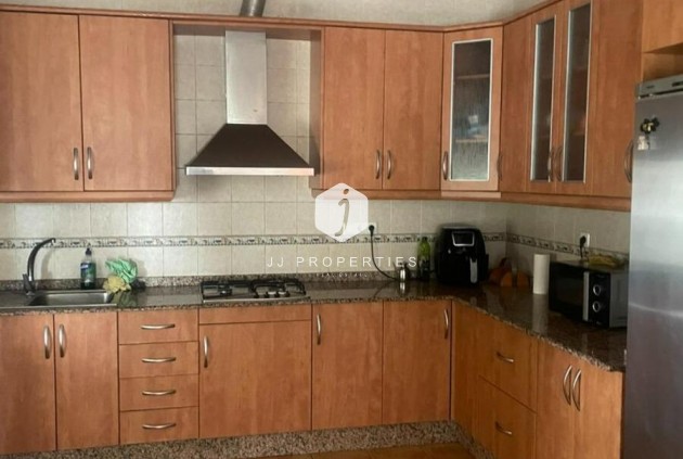 Z drugiej ręki - Villa -
Daya Vieja - Costa Blanca