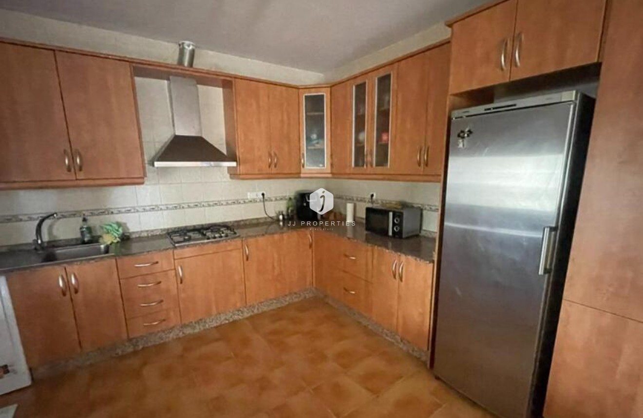 Z drugiej ręki - Villa -
Daya Vieja - Costa Blanca