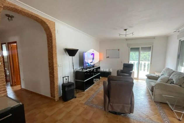 Z drugiej ręki - Villa -
Daya Vieja - Costa Blanca