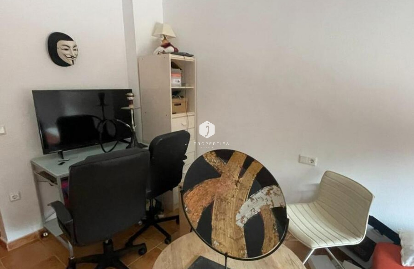 Z drugiej ręki - Villa -
Daya Vieja - Costa Blanca