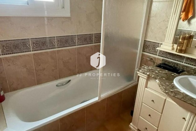 Z drugiej ręki - Villa -
Daya Vieja - Costa Blanca