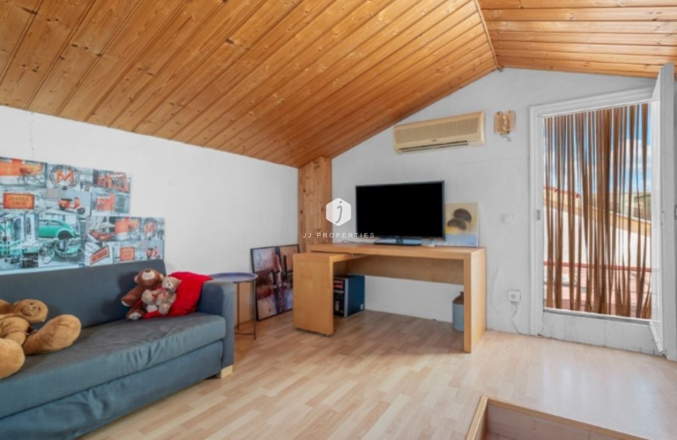 Aus zweiter Hand - Villa -
Rojales - Inland