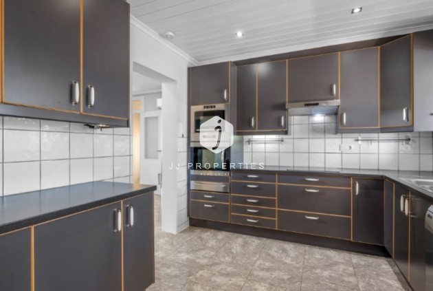 Aus zweiter Hand - Villa -
Rojales - Inland