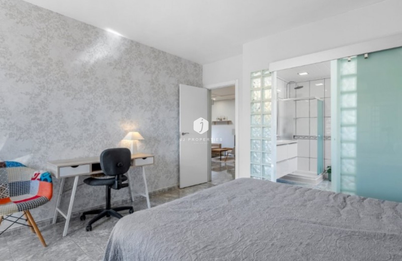 Aus zweiter Hand - Villa -
Rojales - Inland