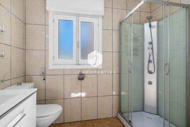 Aus zweiter Hand - Villa -
Rojales - Inland