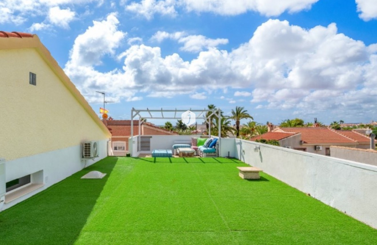 Aus zweiter Hand - Villa -
Rojales - Inland