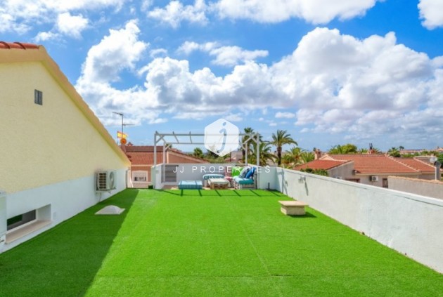 Aus zweiter Hand - Villa -
Rojales - Inland