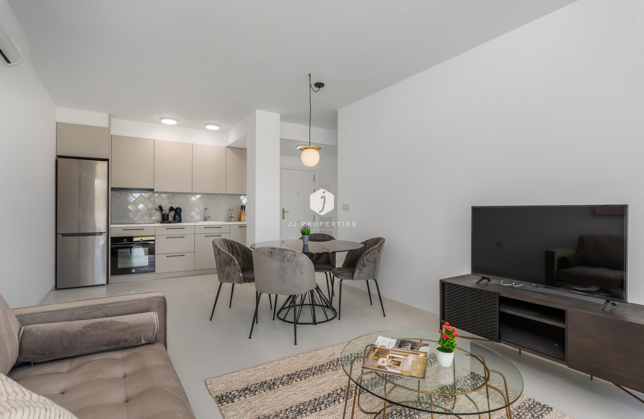 Resale - Apartment / flat -
San Miguel de Salinas - Inland