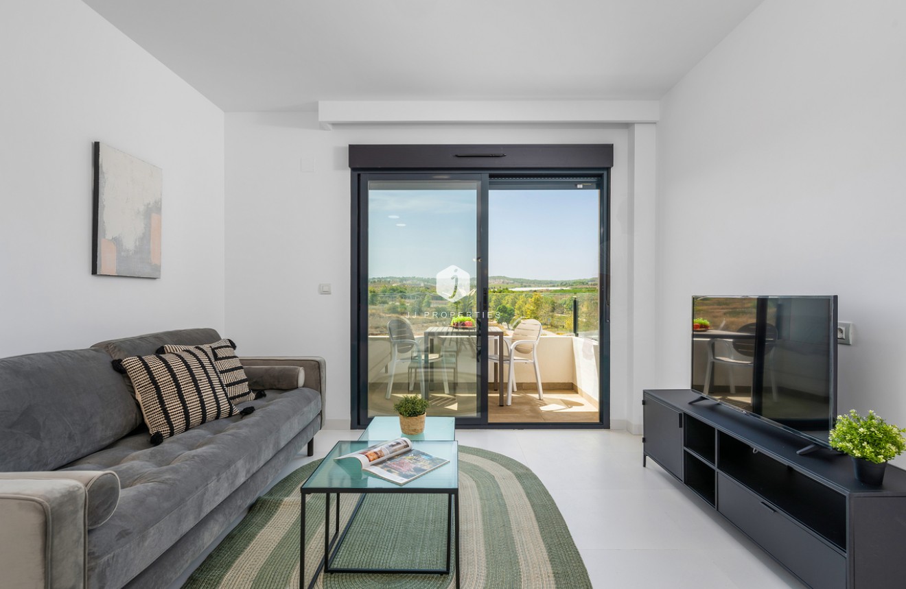 Resale - Apartment / flat -
San Miguel de Salinas - Inland