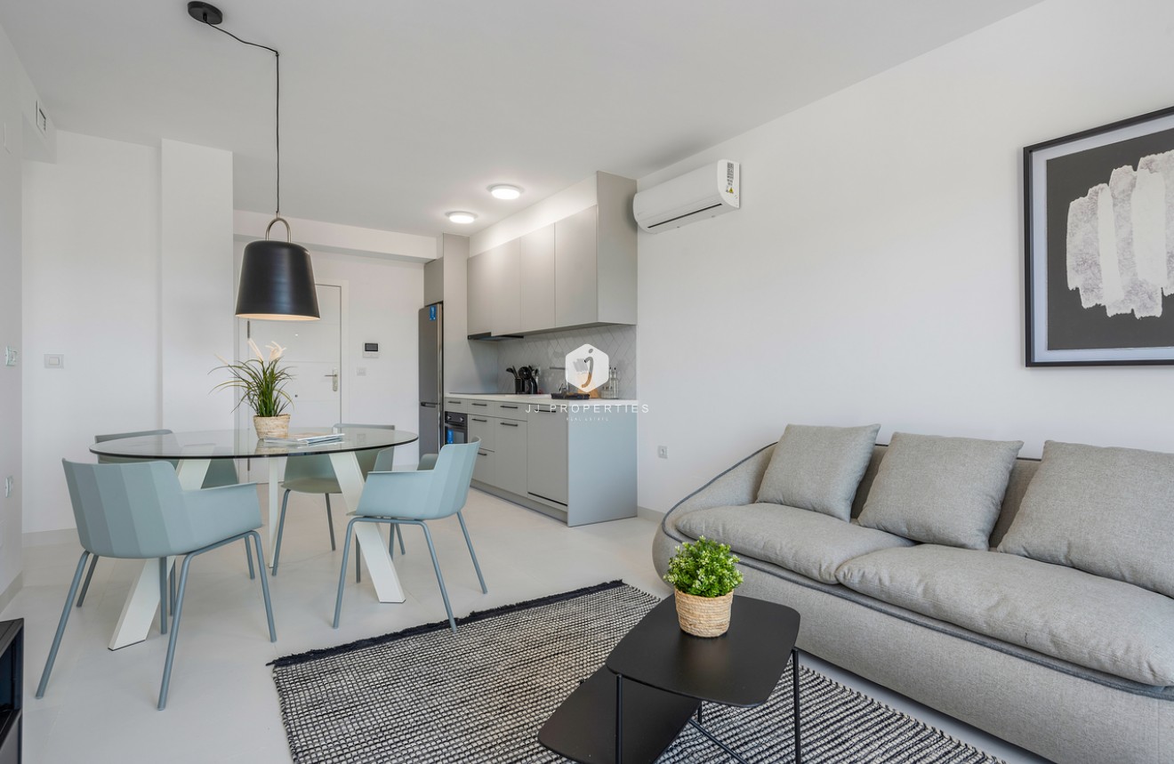 Resale - Apartment / flat -
San Miguel de Salinas - Inland