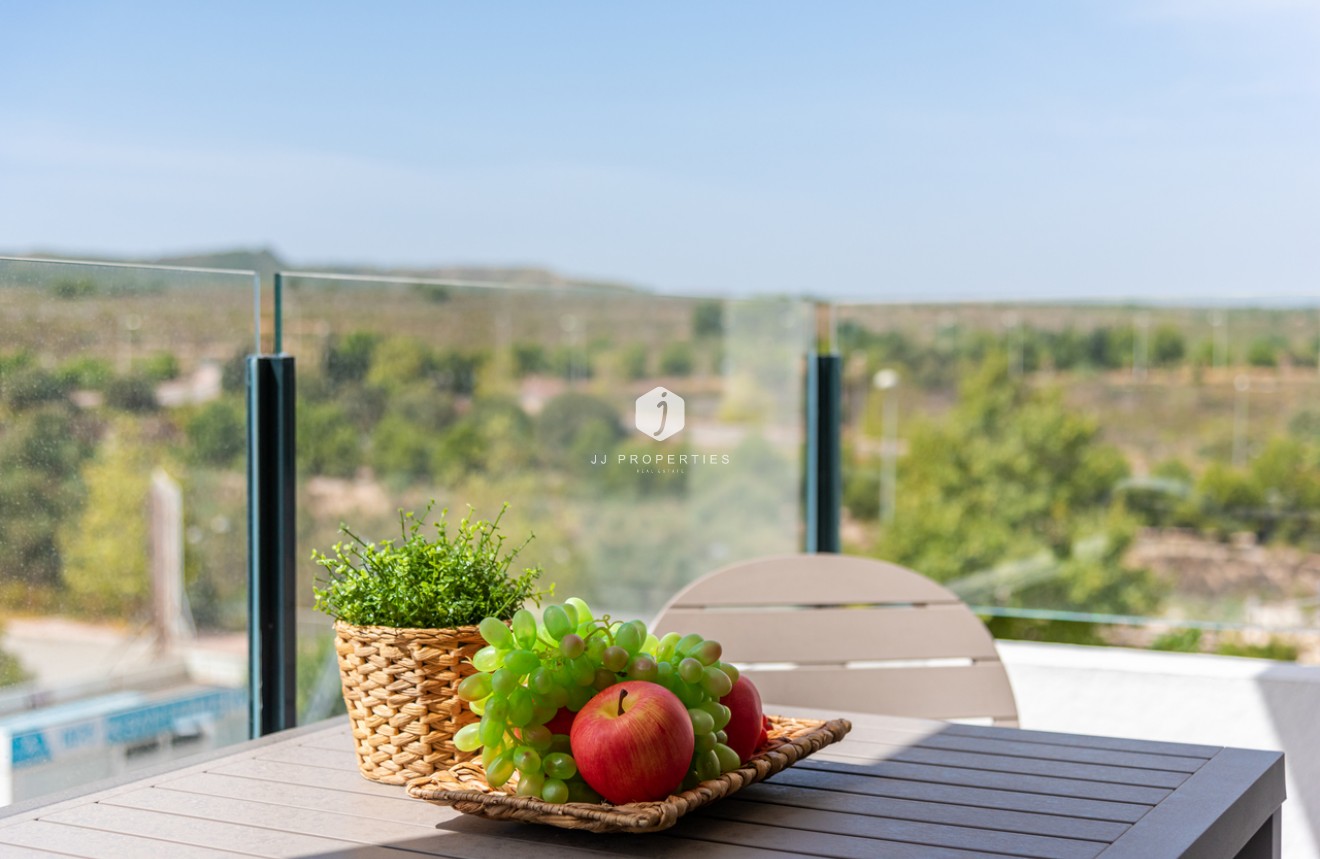 Resale - Apartment / flat -
San Miguel de Salinas - Inland