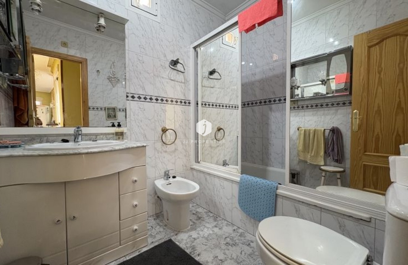 Aus zweiter Hand - Wohnung -
Torrevieja - Costa Blanca