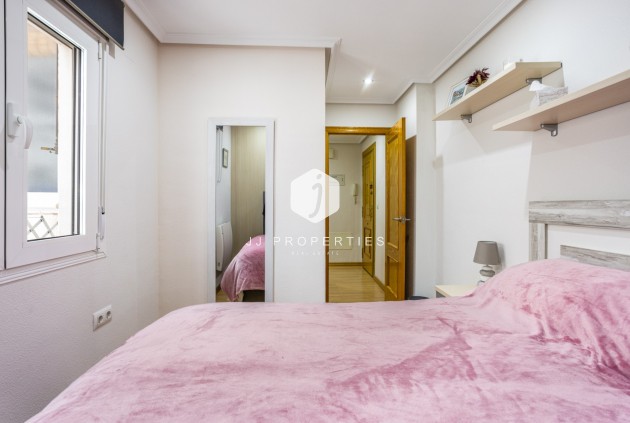 Tweedehands - Appartement / flat -
Los Montesinos - Costa Blanca