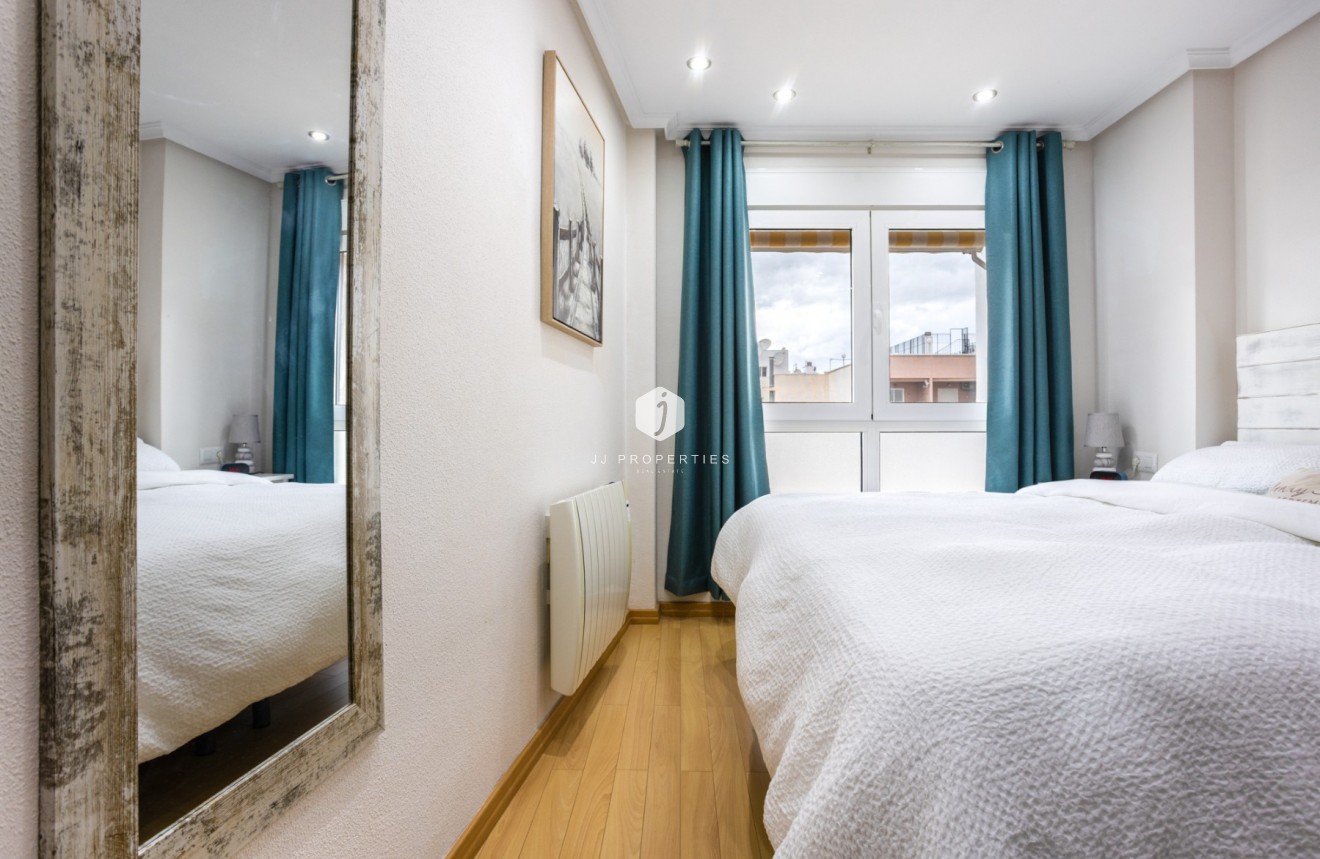 Tweedehands - Appartement / flat -
Los Montesinos - Costa Blanca