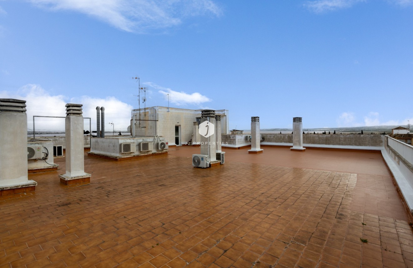 Tweedehands - Appartement / flat -
Los Montesinos - Costa Blanca