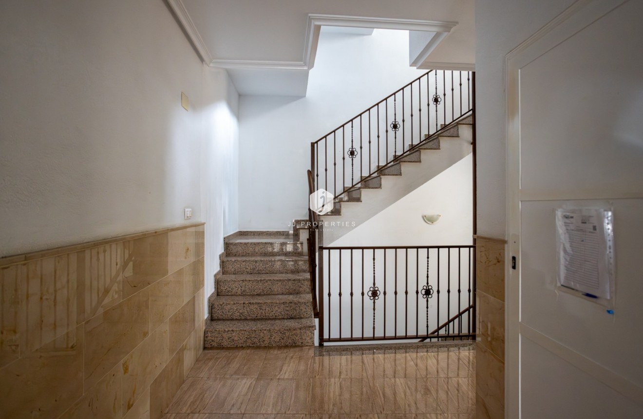 Tweedehands - Appartement / flat -
Los Montesinos - Costa Blanca