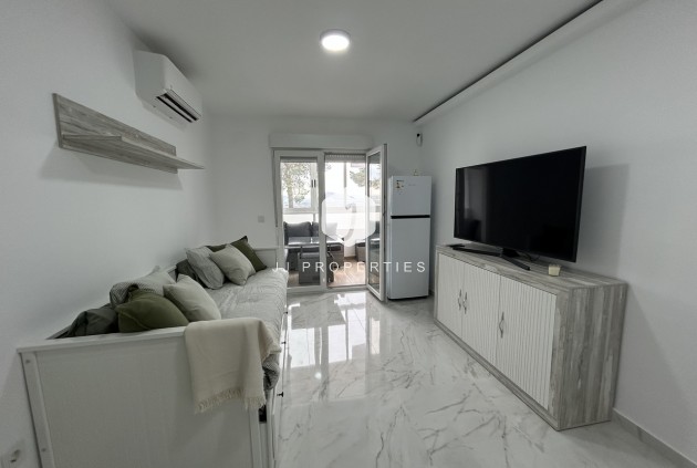 Z drugiej ręki - Mieszkanie w bloku -
Ciudad Quesada - Costa Blanca