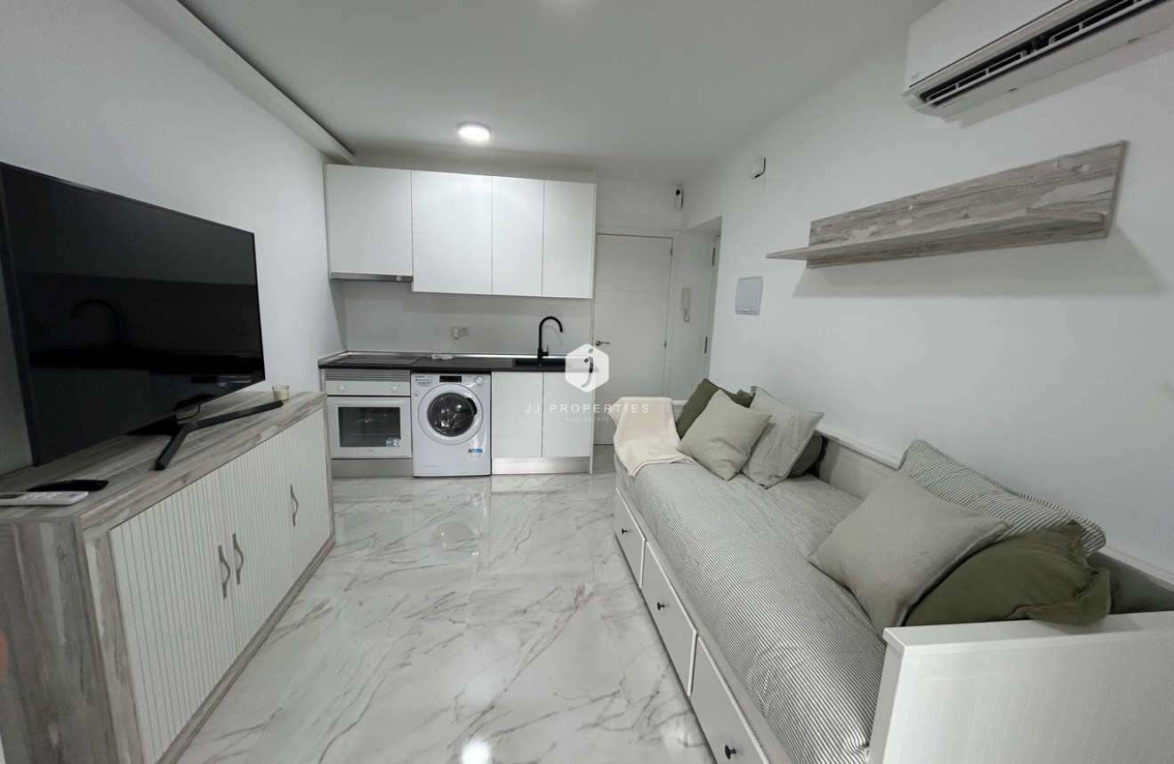 Z drugiej ręki - Mieszkanie w bloku -
Ciudad Quesada - Costa Blanca