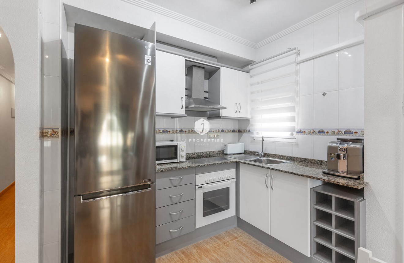 Z drugiej ręki - Mieszkanie w bloku -
Orihuela Costa - Playa Flamenca