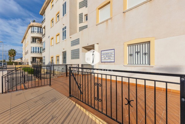 Z drugiej ręki - Mieszkanie w bloku -
Orihuela Costa - Playa Flamenca