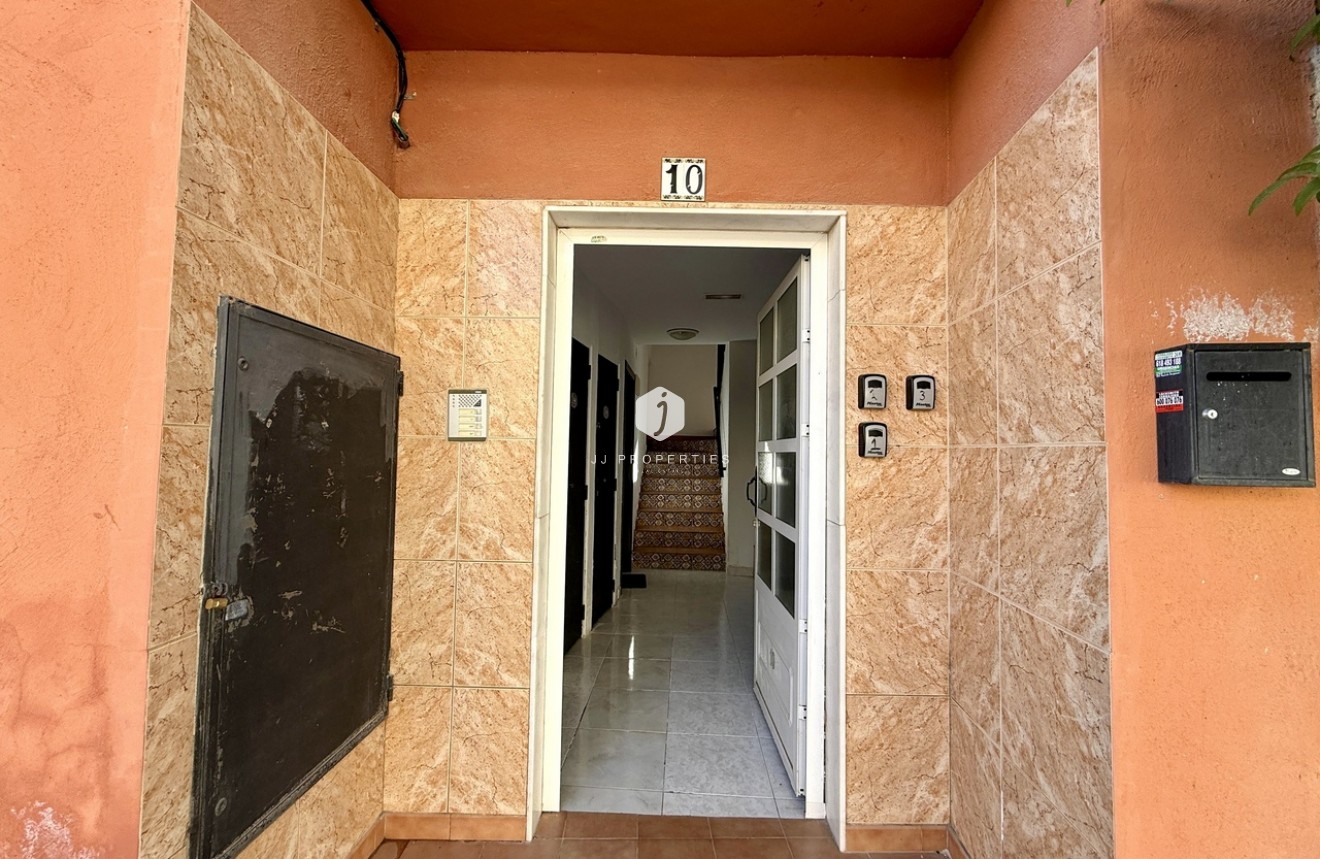 D'occasion - Appartement -
San Miguel de Salinas - Inland