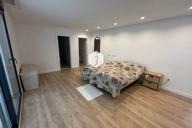 Segunda mano - Villa -
Ciudad Quesada - Costa Blanca