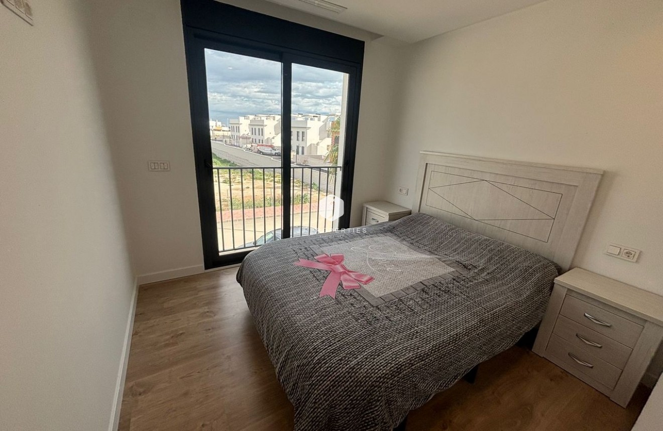 Segunda mano - Villa -
Ciudad Quesada - Costa Blanca