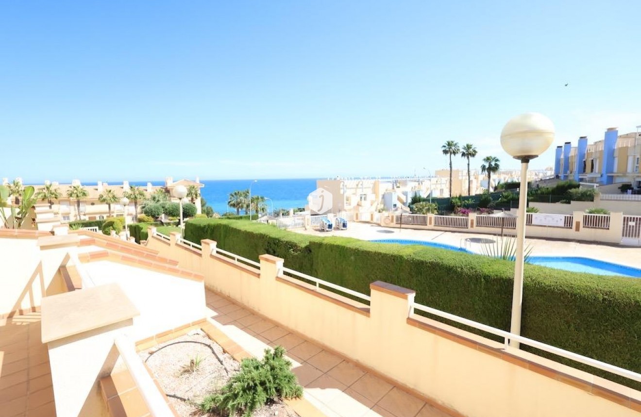 D'occasion - Appartement -
Orihuela Costa - Costa Blanca